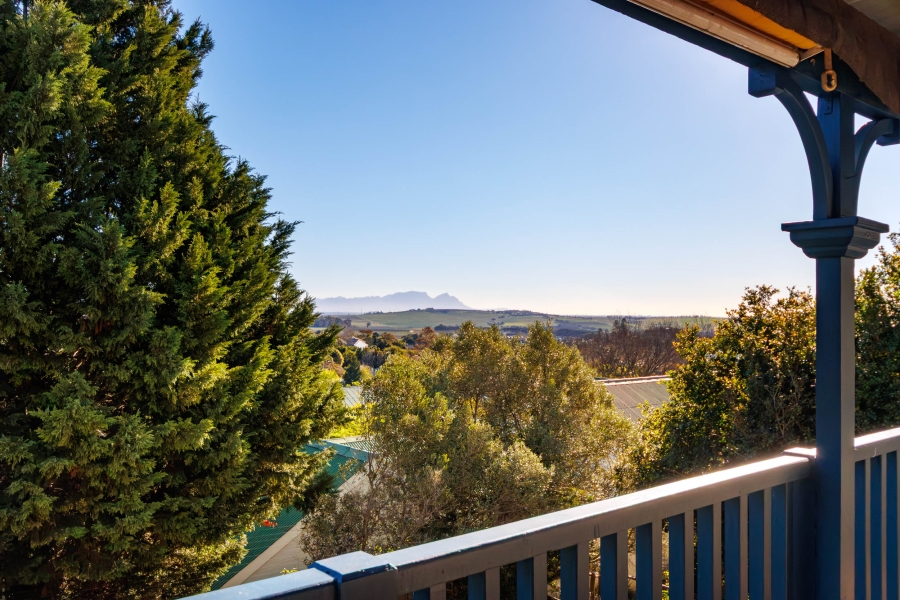 3 Bedroom Property for Sale in Jonkershoogte Western Cape